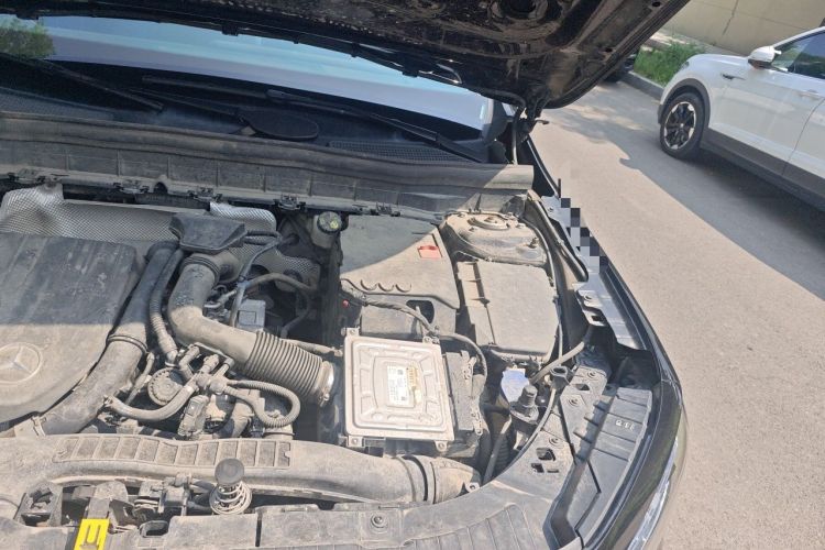 Used Mercedes-Benz GLB 2021 GLB 200 4MATIC Engine Bay Left