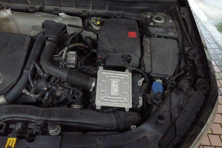 Used Mercedes-Benz GLB 2021 GLB 200 Fashion Model Engine Bay Left