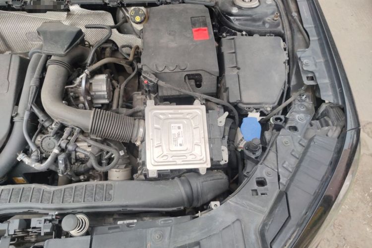Used Mercedes-Benz GLB 2021 GLB 200 Fashion Model Engine Bay Left