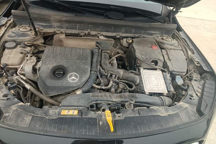 Used Mercedes-Benz GLB 2021 GLB 200 Dynamic Edition Engine Bay