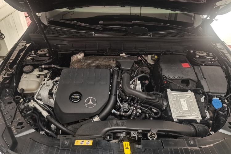 Used Mercedes-Benz GLB 2021 GLB 200 Dynamic Edition Engine Bay