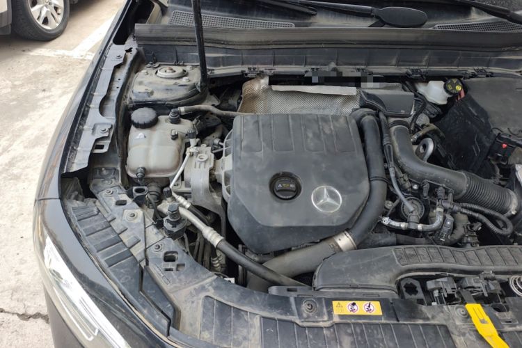 Used Mercedes-Benz GLB 2021 GLB 200 4MATIC Engine Bay Right