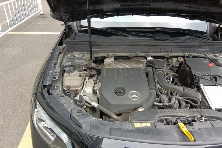 Used Mercedes-Benz GLB 2021 GLB 200 Dynamic Edition Engine Bay Right