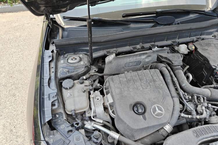 Used Mercedes-Benz GLB 2021 GLB 200 Fashion Model Engine Bay Right