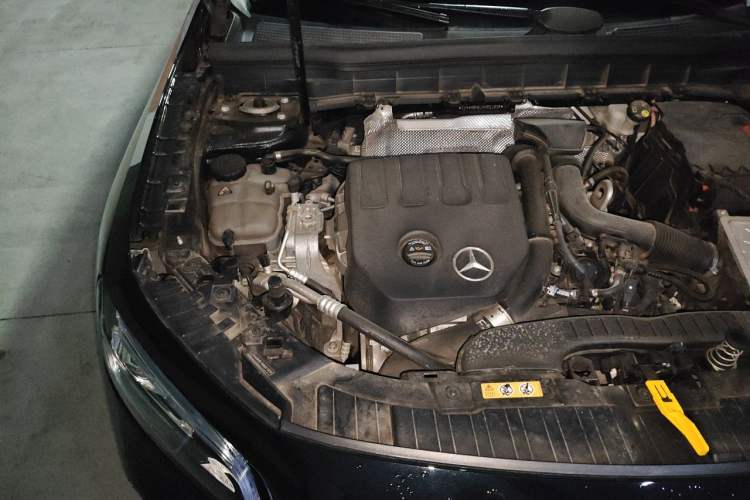 Used Mercedes-Benz GLB 2021 GLB 200 Dynamic Edition Engine Bay Right