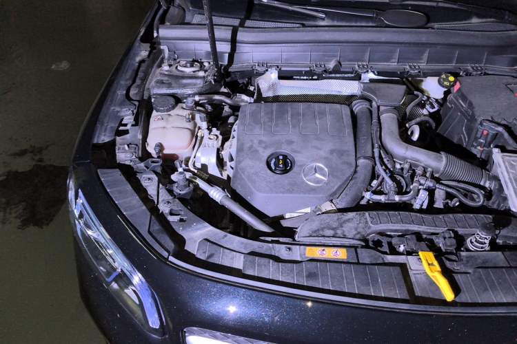 Used Mercedes-Benz GLB 2021 GLB 200 Dynamic Edition Engine Bay Right