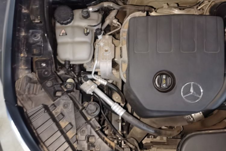 Used Mercedes-Benz GLB 2021 GLB 200 Fashion Model Engine Bay Right