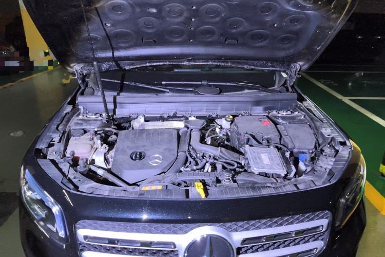 Used Mercedes-Benz GLB 2021 GLB 200 Dynamic Edition Engine Bay