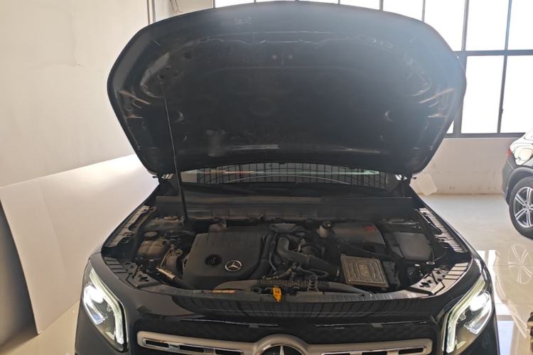 Used Mercedes-Benz GLB 2021 GLB 200 Dynamic Edition Engine Bay