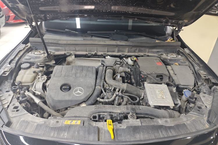 Used Mercedes-Benz GLB 2021 GLB 200 Fashion Model Engine Bay