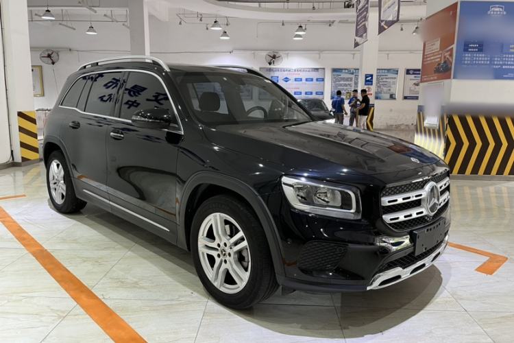 Used Mercedes-Benz GLB 2021 GLB 180 Dynamic Edition Exterior 2