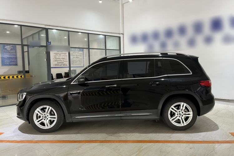 Used Mercedes-Benz GLB 2021 GLB 180 Dynamic Edition Exterior 3
