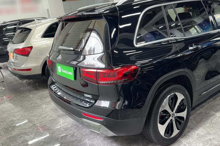 Used Mercedes-Benz GLB 2021 GLB 200 Fashion Model Exterior 4