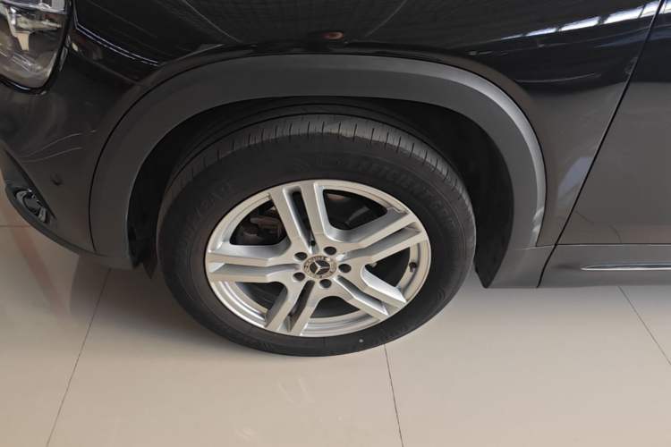 Used Mercedes-Benz GLB 2021 GLB 200 Dynamic Edition Exterior 4