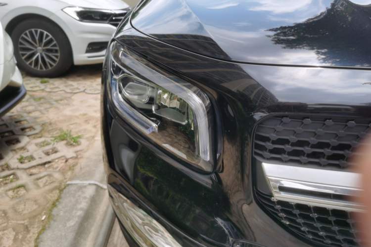 Used Mercedes-Benz GLB 2021 GLB 200 Fashion Model Exterior 6