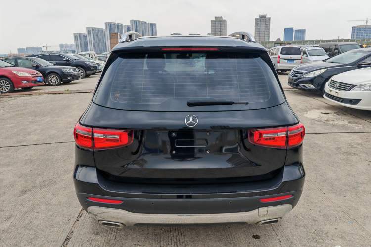 Used Mercedes-Benz GLB 2021 GLB 180 Dynamic Edition Exterior 8