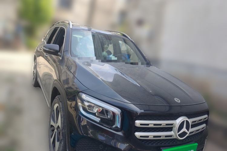 Used Mercedes-Benz GLB 2021 GLB 200 Fashion Model Front Right 45 Deg
