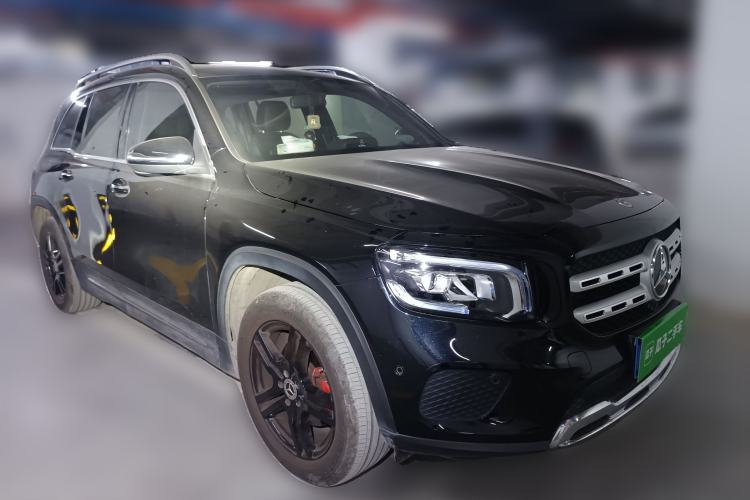 Used Mercedes-Benz GLB 2021 GLB 200 Dynamic Edition Front Right 45 Deg
