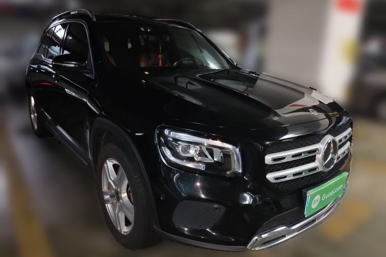 Used Mercedes-Benz GLB 2021 GLB 200 Dynamic Edition Front Right 45 Deg