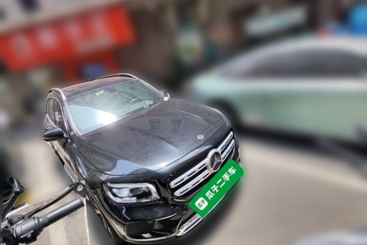 Used Mercedes-Benz GLB 2021 GLB 200 Fashion Model Front Right 45 Deg