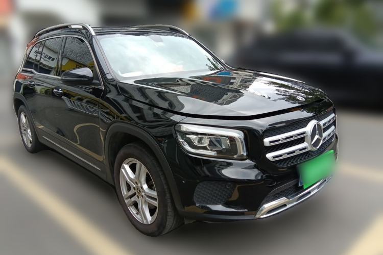 Used Mercedes-Benz GLB 2021 GLB 200 Dynamic Edition Front Right 45 Deg