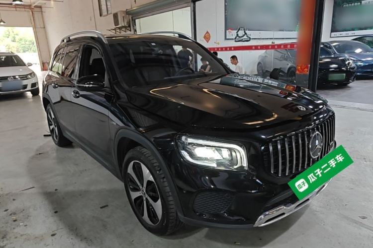 Used Mercedes-Benz GLB 2021 GLB 200 Fashion Model Front Right 45 Deg