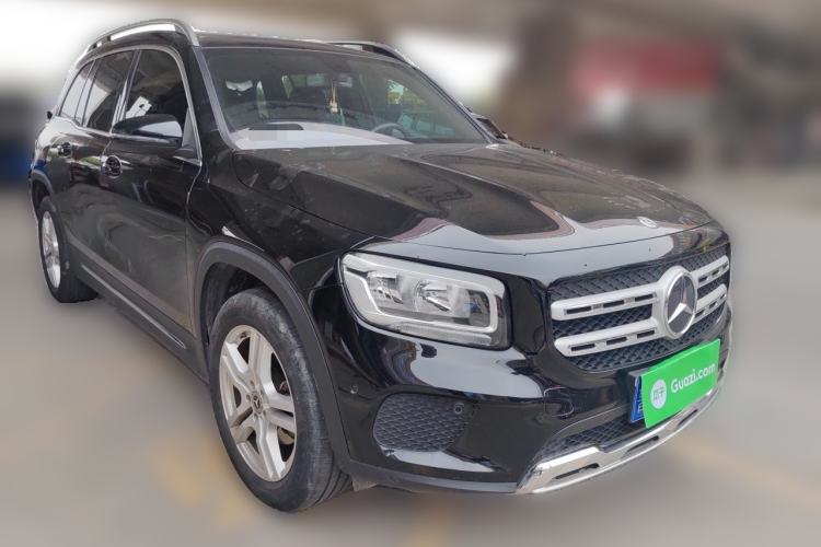 Used Mercedes-Benz GLB 2021 GLB 180 Fashion Model Front Right 45 Deg