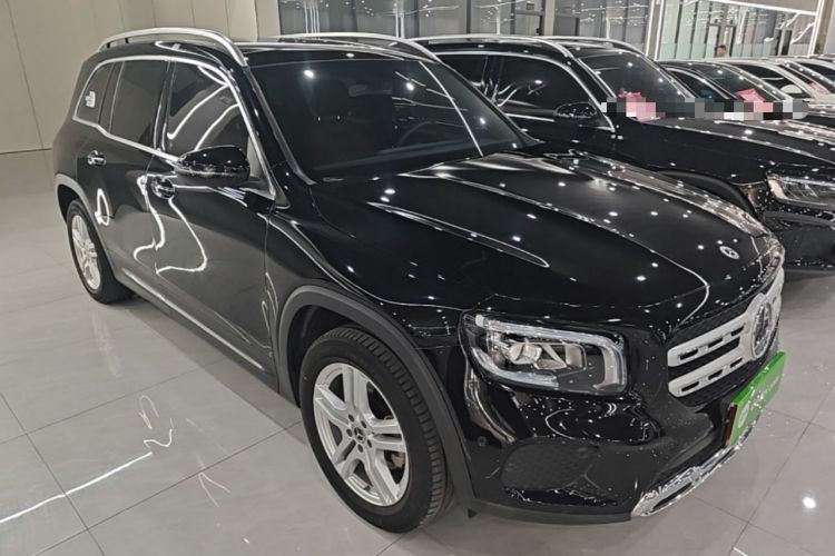 Used Mercedes-Benz GLB 2021 GLB 200 Dynamic Edition Front Right 45 Deg