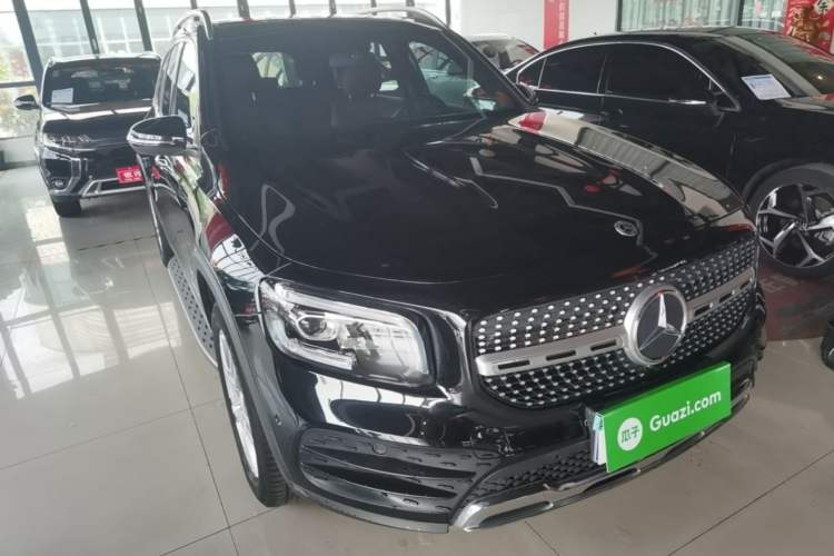 Used Mercedes-Benz GLB 2021 GLB 200 Dynamic Edition Front Right 45 Deg