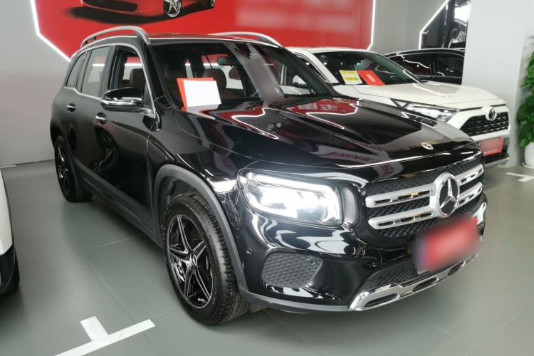 Used Mercedes-Benz GLB 2021 GLB 200 Dynamic Edition Front Right 45 Deg