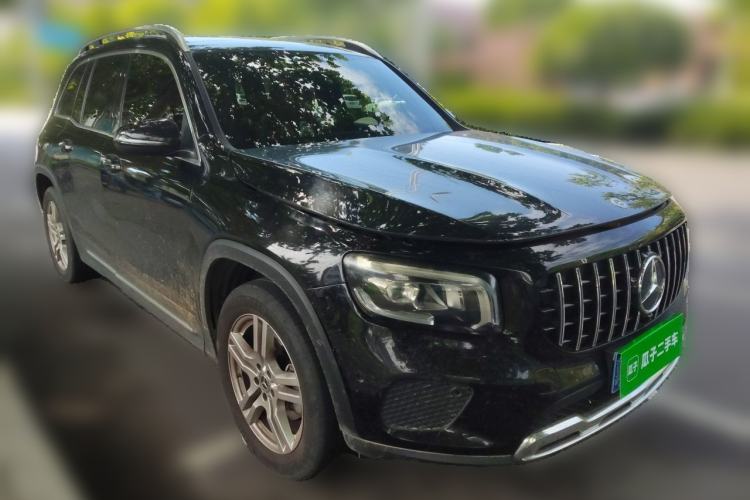 Used Mercedes-Benz GLB 2021 GLB 200 Dynamic Edition Front Right 45 Deg