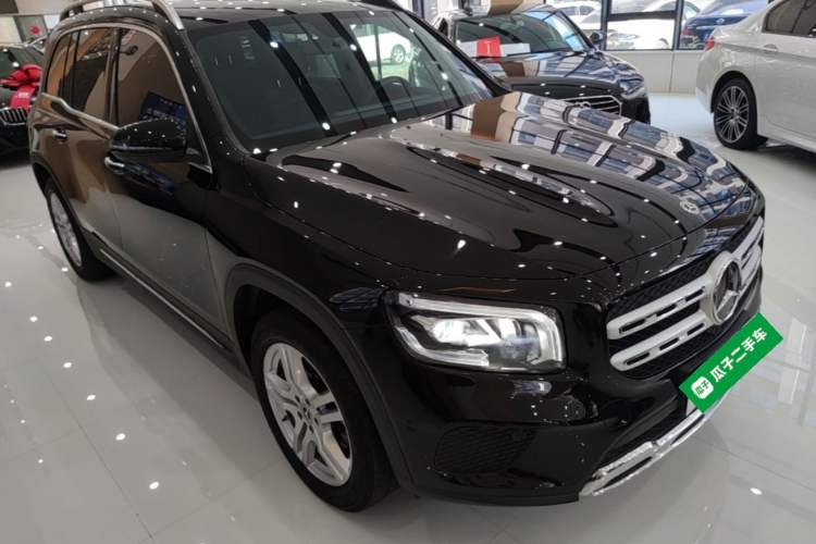 Used Mercedes-Benz GLB 2021 GLB 200 Dynamic Edition Front Right 45 Deg