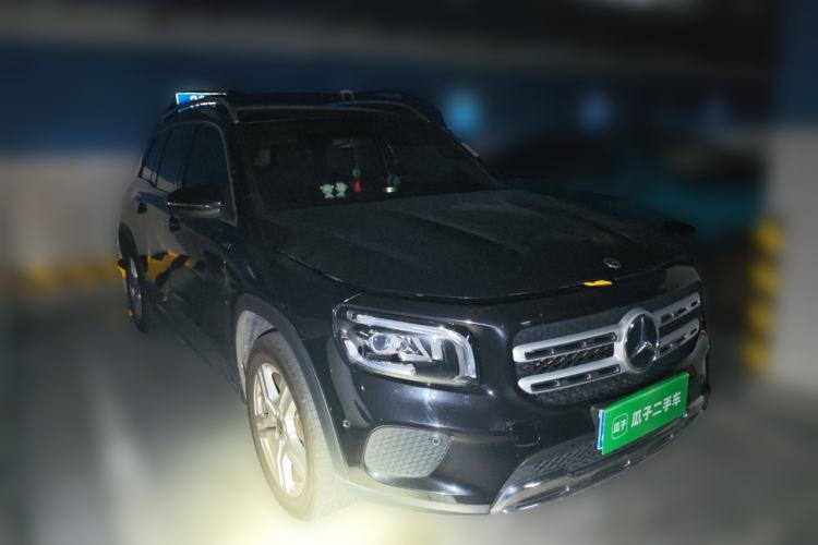 Used Mercedes-Benz GLB 2021 GLB 200 Dynamic Edition Front Right 45 Deg