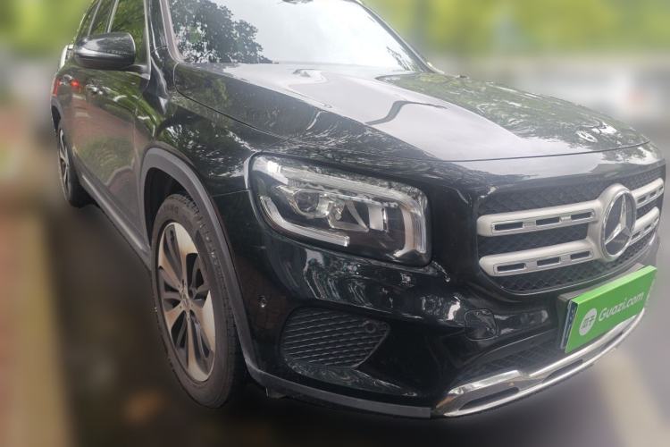 Used Mercedes-Benz GLB 2021 GLB 200 Fashion Model Front Right 45 Deg