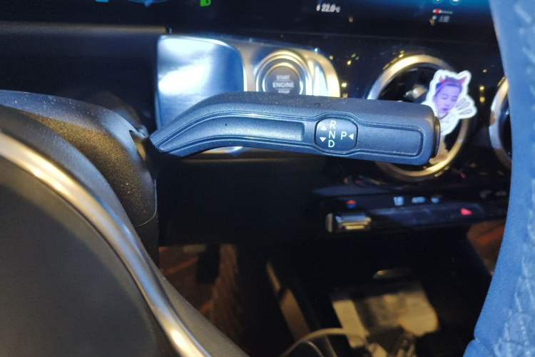 Used Mercedes-Benz GLB 2021 GLB 180 Fashion Model Gear Lever