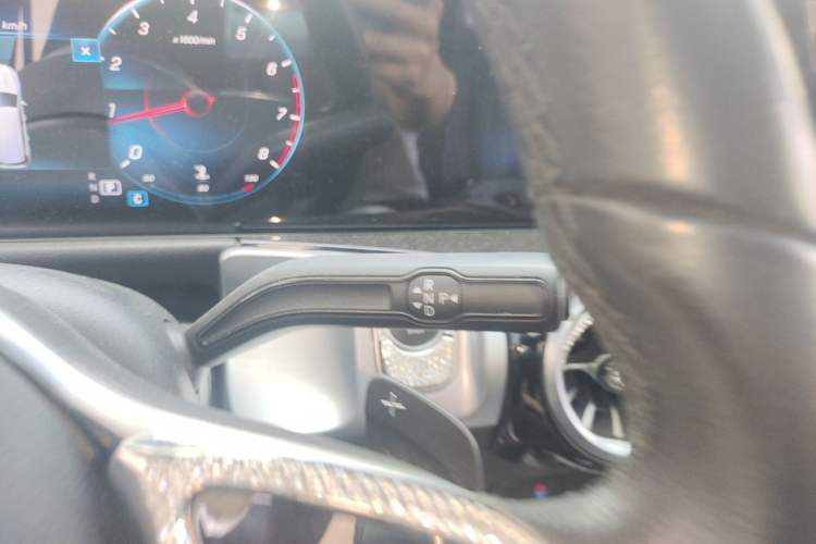 Used Mercedes-Benz GLB 2021 GLB 200 Fashion Model Gear Lever