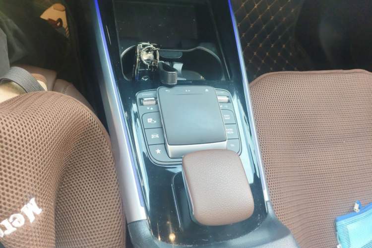 Used Mercedes-Benz GLB 2021 GLB 200 Fashion Model Gear Lever