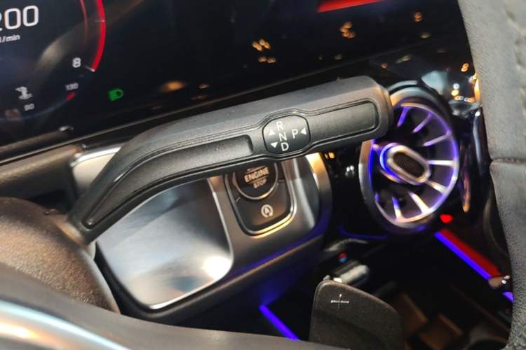 Used Mercedes-Benz GLB 2021 GLB 200 Fashion Model Gear Lever