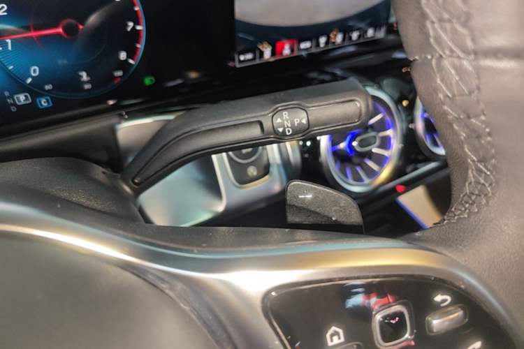 Used Mercedes-Benz GLB 2021 GLB 200 Fashion Model Gear Lever