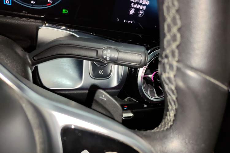 Used Mercedes-Benz GLB 2021 GLB 200 Dynamic Edition Gear Lever