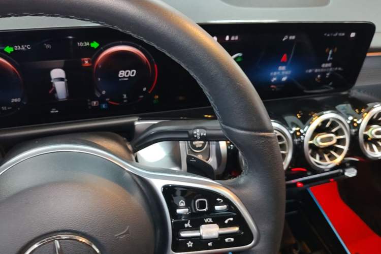 Used Mercedes-Benz GLB 2021 GLB 200 Dynamic Edition Gear Lever