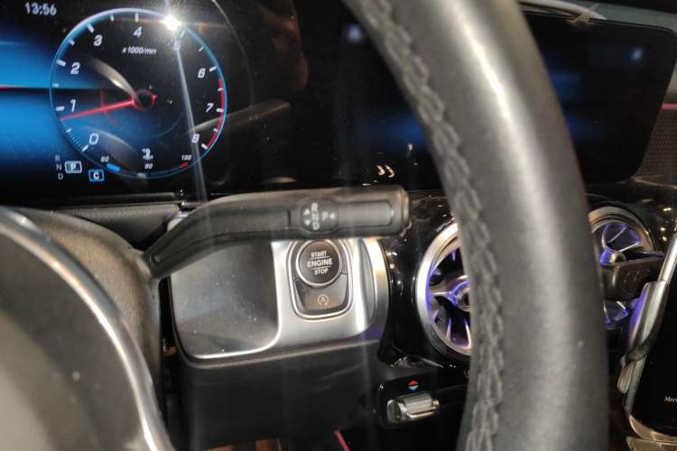 Used Mercedes-Benz GLB 2021 GLB 200 Fashion Model Gear Lever