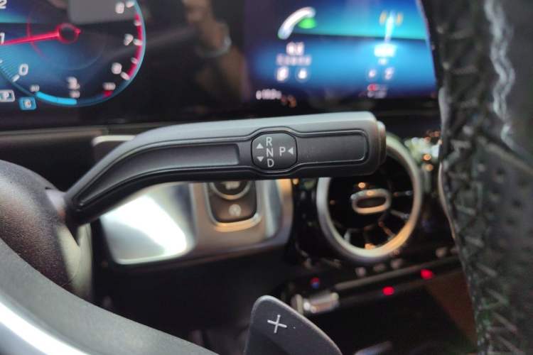 Used Mercedes-Benz GLB 2021 GLB 180 Fashion Model Gear Lever