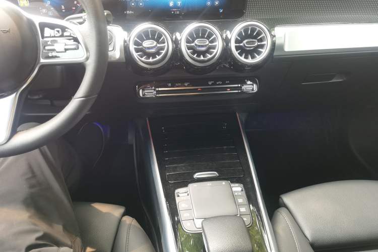 Used Mercedes-Benz GLB 2021 GLB 200 Fashion Model Gear Lever