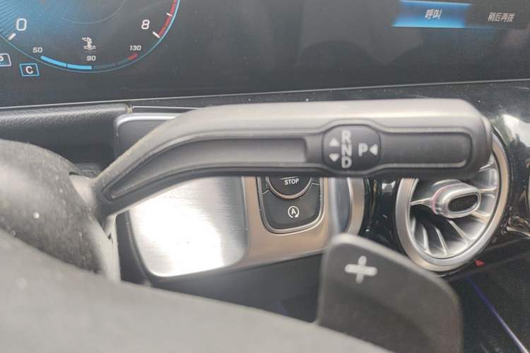 Used Mercedes-Benz GLB 2021 GLB 200 Fashion Model Gear Lever