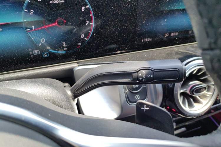 Used Mercedes-Benz GLB 2021 GLB 200 Dynamic Edition Gear Lever