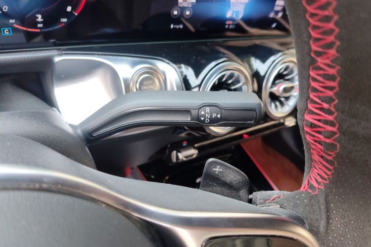 Used Mercedes-Benz GLB 2021 GLB 180 Fashion Model Gear Lever