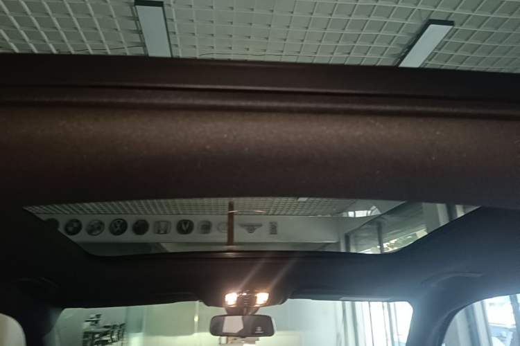 Used Mercedes-Benz GLB 2021 GLB 200 Dynamic Edition Headliner