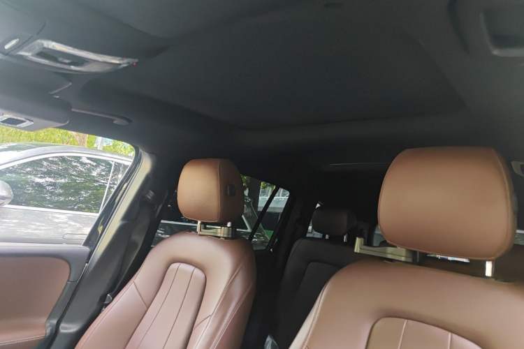 Used Mercedes-Benz GLB 2021 GLB 200 4MATIC Headliner