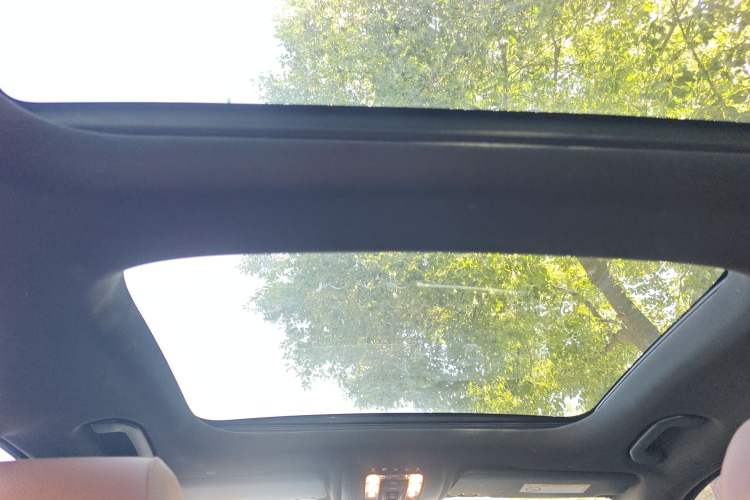 Used Mercedes-Benz GLB 2021 GLB 200 Dynamic Edition Headliner
